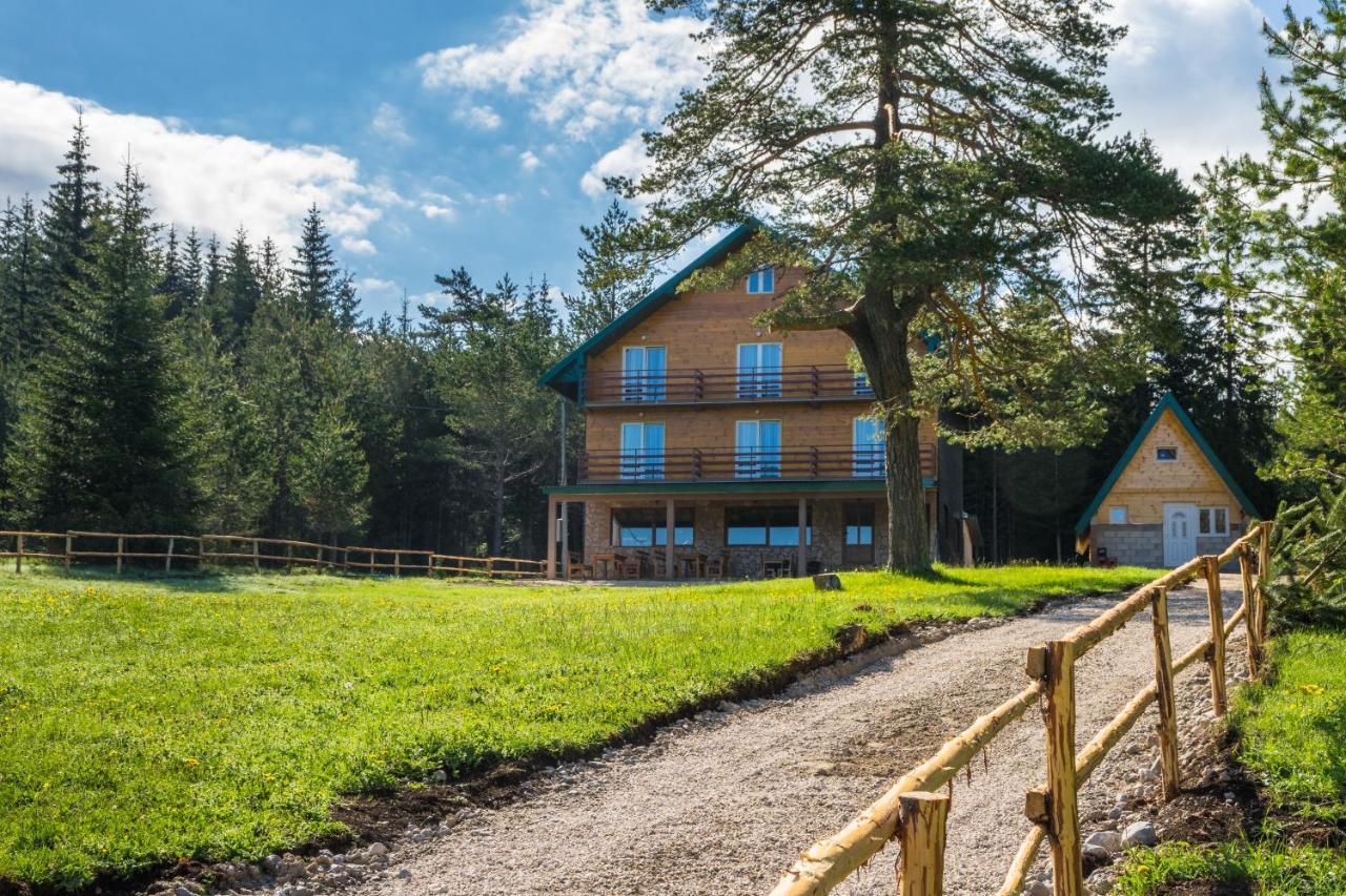 Apartmani Jezero Жабляк Экстерьер фото
