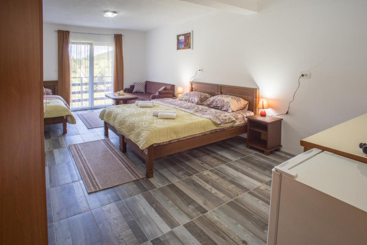 Apartmani Jezero Жабляк Экстерьер фото