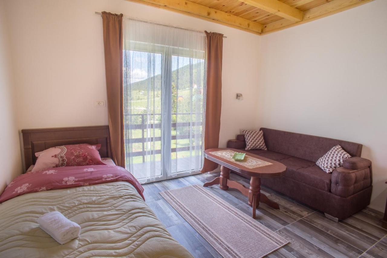 Apartmani Jezero Жабляк Экстерьер фото