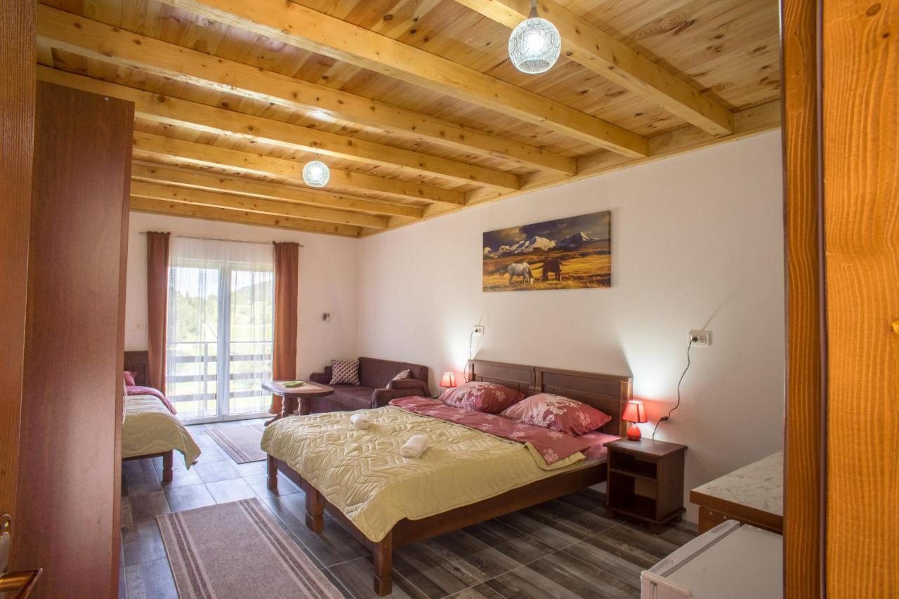 Apartmani Jezero Жабляк Экстерьер фото