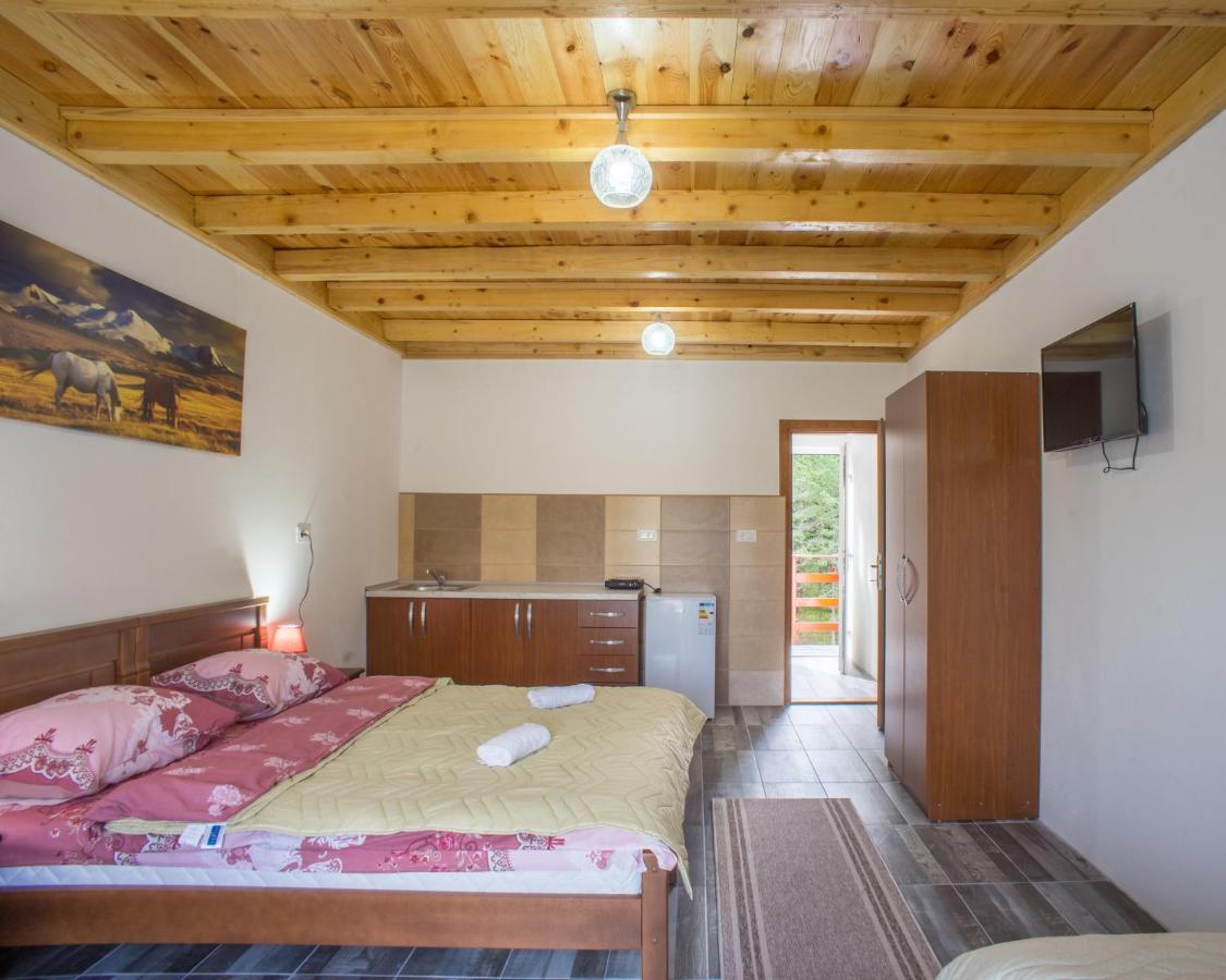 Apartmani Jezero Жабляк Экстерьер фото