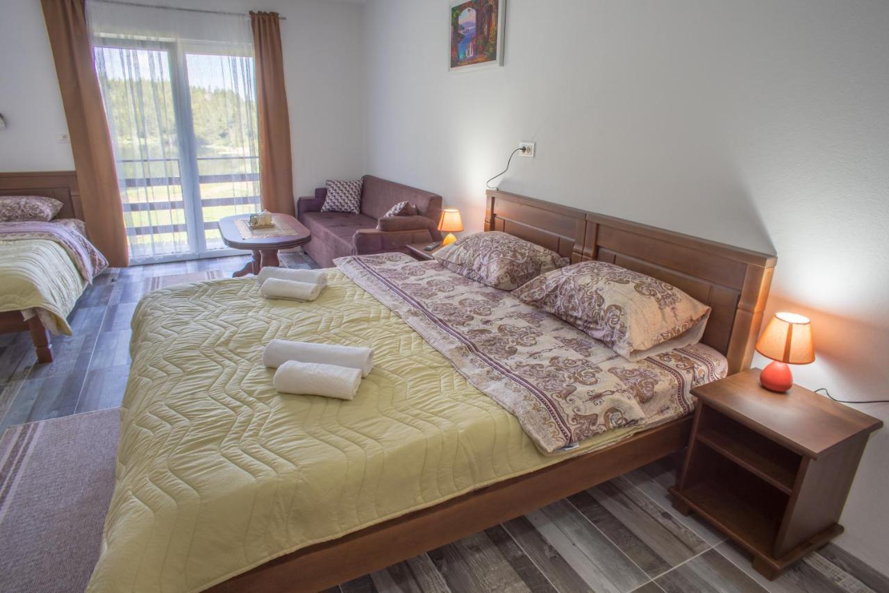 Apartmani Jezero Жабляк Экстерьер фото