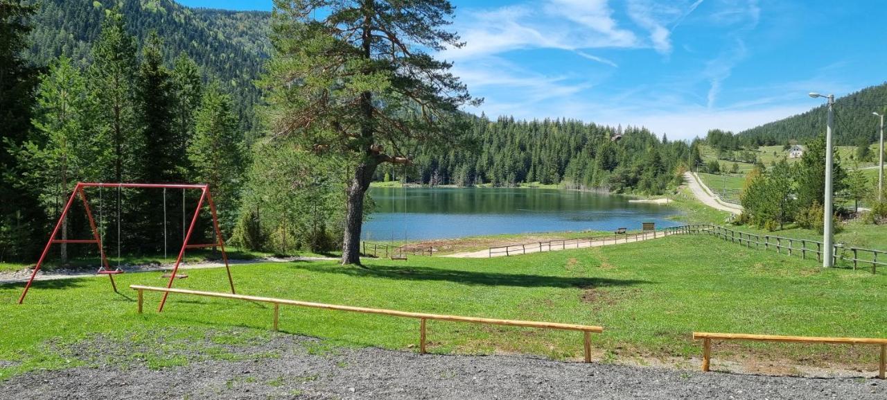 Apartmani Jezero Жабляк Экстерьер фото