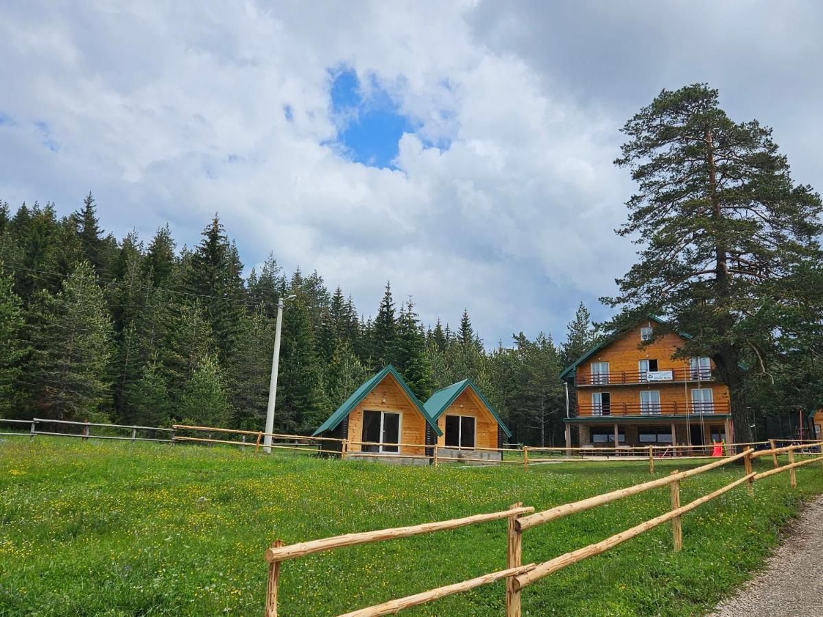 Apartmani Jezero Жабляк Экстерьер фото