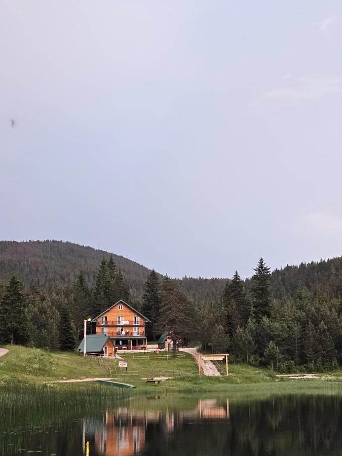 Apartmani Jezero Жабляк Экстерьер фото